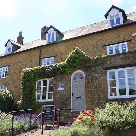 Virginia House Bed & Breakfast Bloxham Экстерьер фото