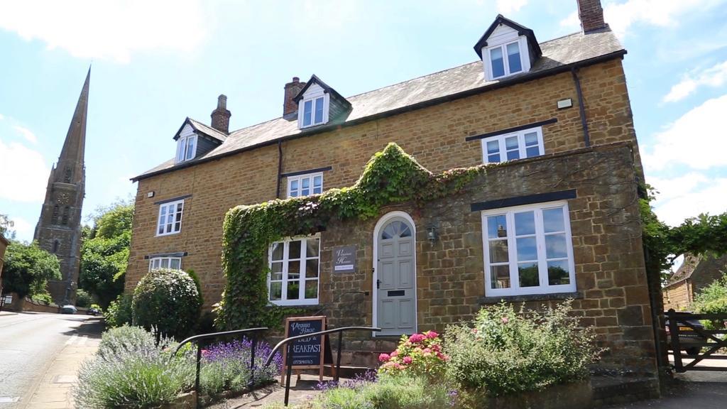 Virginia House Bed & Breakfast Bloxham Экстерьер фото